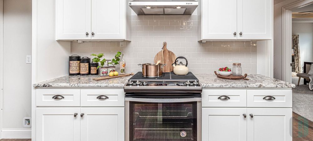 Sleek and Stylish White Cabinets